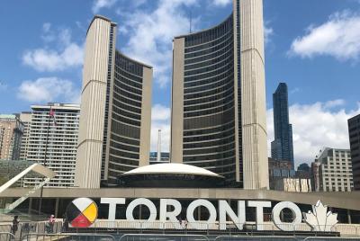 El lado oscuro de Toronto: juego privado de exploración del casco El lado oscuro de Toronto: juego privado de exploración del casco