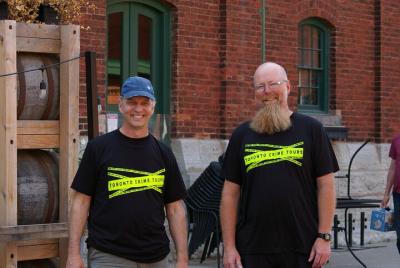 Tour privado a pie de 2 horas sobre el crimen en Toronto