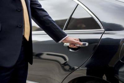 Transferencia privada de un solo sentido: Toronto Pearson Airport