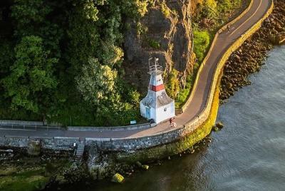Ciclismo en el malecón: un relajante recorrido en audio por el ma