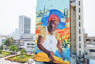 Tour Graffity Regular