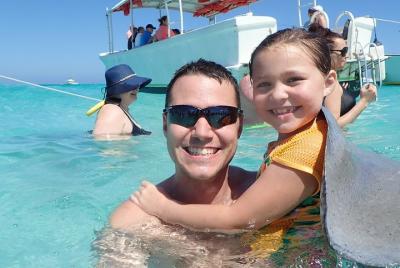 Experiencia en Stingray City desde Gran Caimán Experiencia en Stingray City desde Gran Caimán