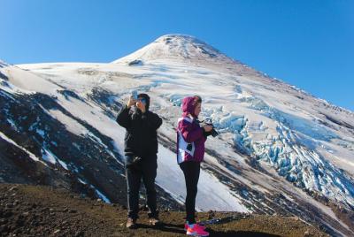 Trekking Mirador Glaciar del Volcán Osorno Trekking Mirador Glaciar del Volcán Osorno