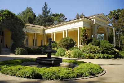 Recorrido premium a la bodega Concha y Toro con degustaciones de 