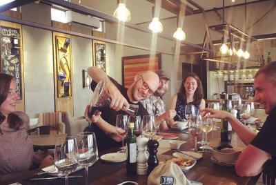 Recorrido vinícola en el Valle del Maipo durante un día completo 