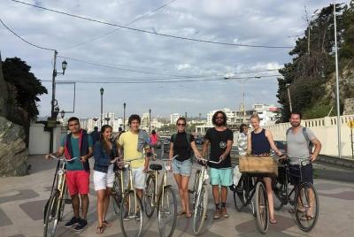 Tour por Viña y Valpo en una bici holandesa Tour por Viña y Valpo en una bici holandesa