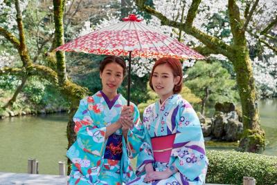 Alquiler de kimono: JPY 3800 ~ Alquiler de kimono: JPY 3800 ~