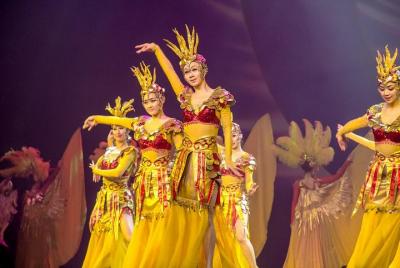 Show de la dinastía Golden Mask y tour de medio día por la calle 