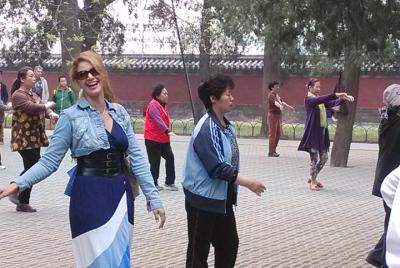 Recorrido a pie por Pekín: Templo del Cielo y Mercado de Hongqiao