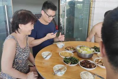 Caminata por el campo con almuerzo en la casa del agricultor y en