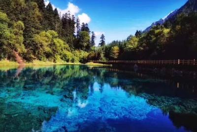 Excursión privada de 3 días a Jiuzhaigou desde Chengdu en coche