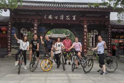 Tour privado de medio día en bicicleta por la ciudad