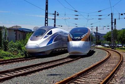 Traslado privado de llegada a Dalian: estación de tren al hotel d