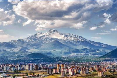 Traslados ASR del aeropuerto de Kayseri a los hoteles del centro  Traslados ASR del aeropuerto de Kayseri a los hoteles del centro