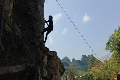 Excursión de medio día a la montaña Yangshuo en el área privada d