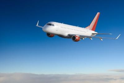 Traslado privado de salida: hotel al aeropuerto internacional de 