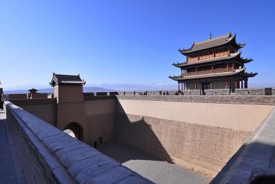Excursión privada de 2 días a Jiayuguan con gran muralla sobresal Excursión privada de 2 días a Jiayuguan con gran muralla sobresal