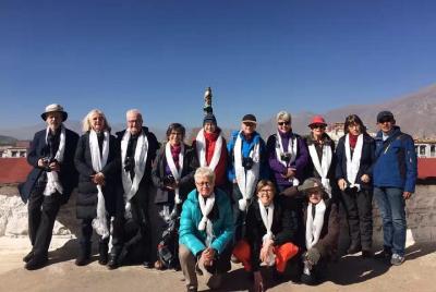 Tour de 4 días en grupo por Lhasa Tour de 4 días en grupo por Lhasa