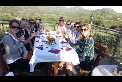 Degustación de vinos en bodega familiar, sentir el espíritu.