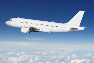 Traslado privado de salida: hotel al aeropuerto internacional de 