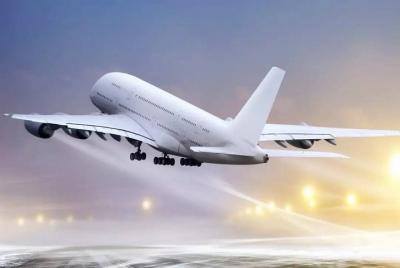 Traslado privado de ida y vuelta: aeropuerto internacional de Qin