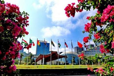 Xiamen Private English Tour Guide y servicio de interpretación