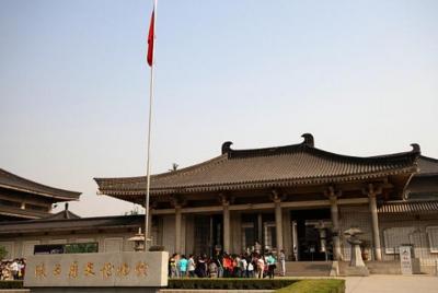 Excursión privada de medio día al Museo de Historia de Shaanxi y  Excursión privada de medio día al Museo de Historia de Shaanxi y