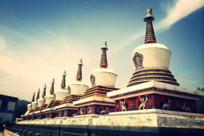 Tour privado de día completo por la ciudad de Xining con almuerzo