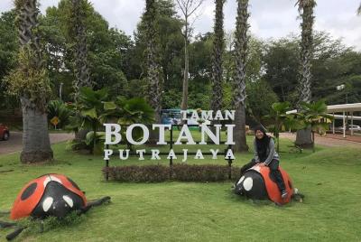 Putrajaya y Batu Caves Excursión de crucero de día completo desde Putrajaya y Batu Caves Excursión de crucero de día completo desde