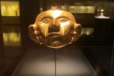 Museo del Oro y Centro Histórico La Candelaria - Tour grupal y sa Museo del Oro y Centro Histórico La Candelaria - Tour grupal y sa