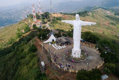 Tour a Cristo Rey