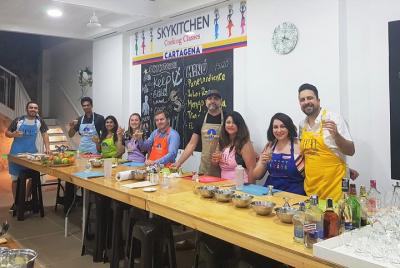 Clase de cóctel SkyKitchen de 2 horas en Cartagena