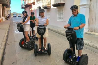 Visita guiada en segway a las 4:00 pm
