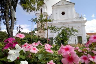 Experiencia Tour Occidente Santa fe de Antioquia Experiencia Tour Occidente Santa fe de Antioquia