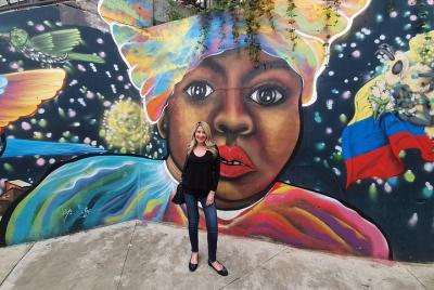 El Mejor Comuna 13 Graffiti Tour, Plaza Botero y Teleféricos El Mejor Comuna 13 Graffiti Tour, Plaza Botero y Teleféricos