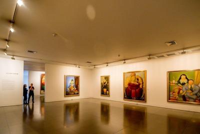 Tour Cultural de Inmersión en Botero