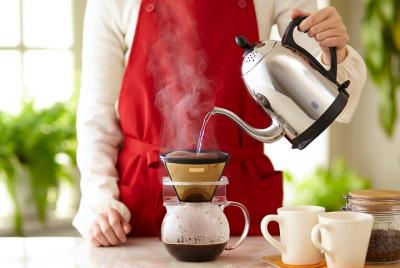 El mejor taller de elaboración de café en la cafetería AVOEDEN. El mejor taller de elaboración de café en la cafetería AVOEDEN.
