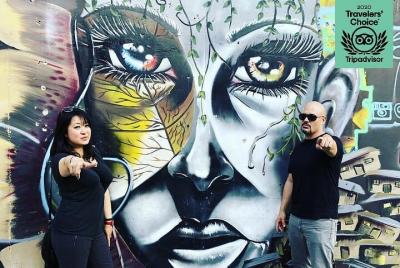 Excursión del graffiti en La Comuna 13 en metrocable Excursión del graffiti en La Comuna 13 en metrocable