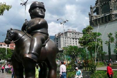 Transporte Privado al Aeropuerto José Maria Cordova