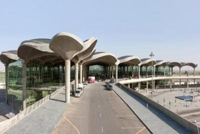 Traslado privado del aeropuerto de Amman a la frontera de Sheikh 