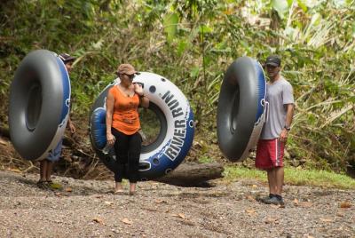 Tour combinado de tubing y selva tropical en Drake Bay Tour combinado de tubing y selva tropical en Drake Bay