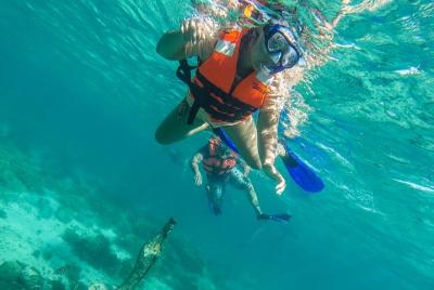 Tour de snorkel en Isla Mujeres con almuerzo incluido