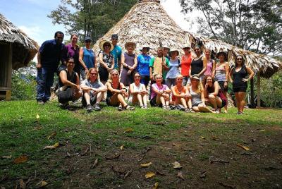 Experiencia de chocolate por la cultura indígena Bribri