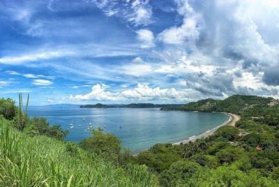 Traslado privado desde el aeropuerto de Liberia a Hermosa y Coco 