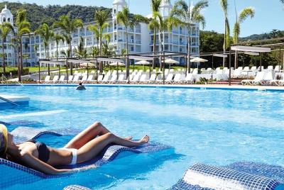 Servicio de traslado privado desde el aeropuerto de Liberia al Pa