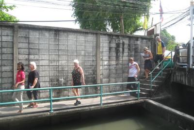 Explore Real Bangkok a pie