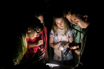 Experiencia con noche de investigación en la selva con Manuel Ant