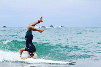 Lección de surf privada de 3 horas en la playa de Manuel Antonio