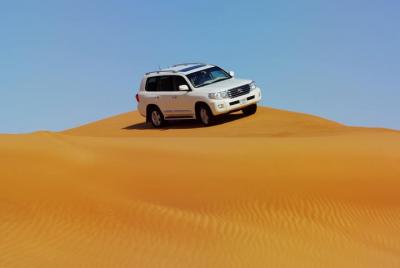 Safari por el desierto de Dubai con cena con barbacoa y paseo en 