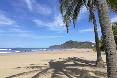 Traslado privado del aeropuerto de San José a Jacó de 1 a 4 perso
